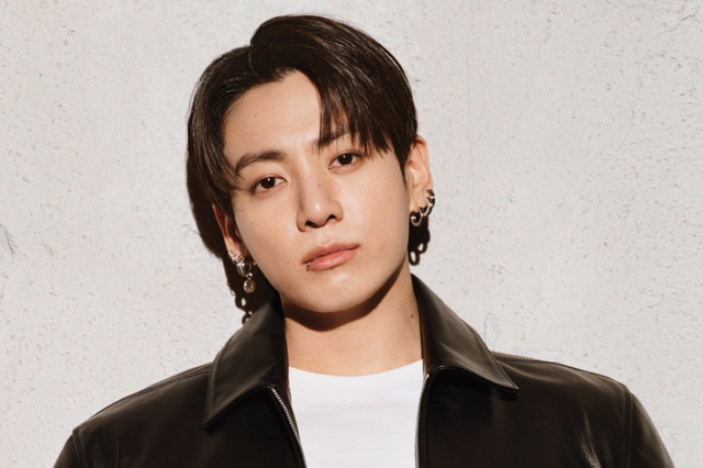 Coleção CKJK 2026 de Jungkook esgota todos os 36 itens em menos de 30 minutos nos EUA
