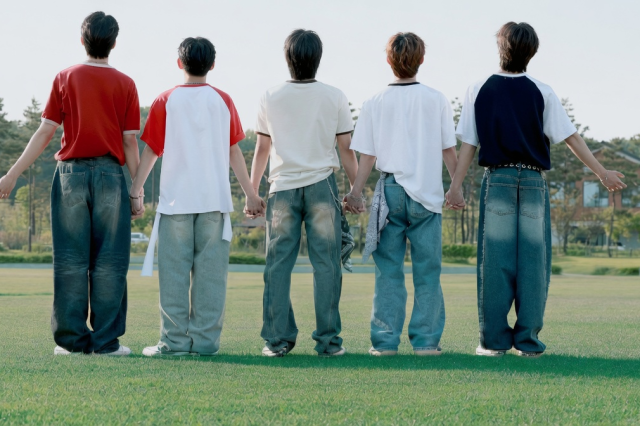 DNA Entertainment revela membros do novo boy group EMOTI:M