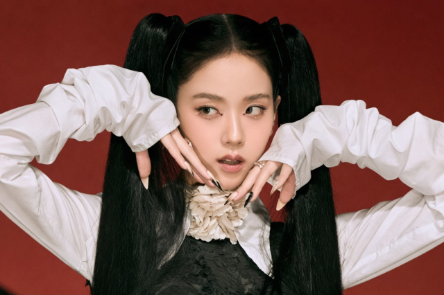 Jisoo surpreende ao falar sobre o volume de conteúdo já filmado para o comeback solo