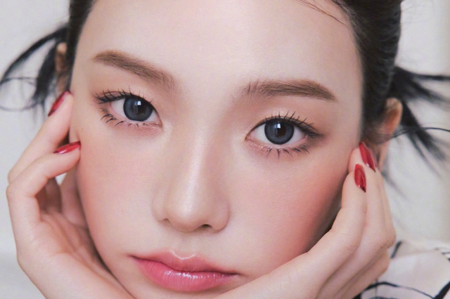 Karina da aespa encanta em editorial luxuoso com Chanel Beauty na Harper’s BAZAAR Korea de maio de 2026