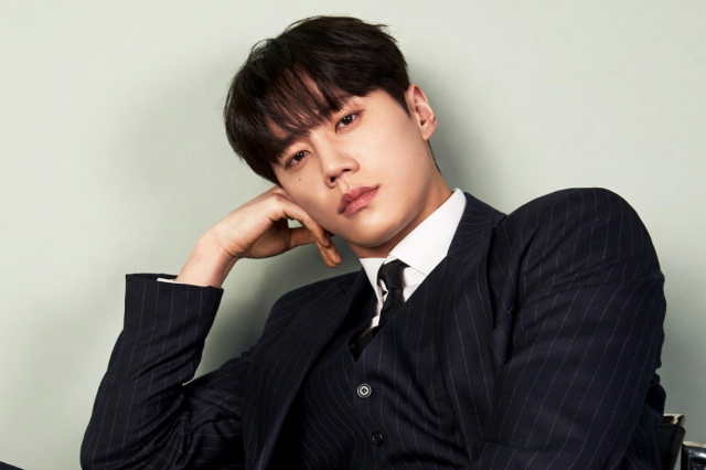 Lee Jun-young anuncia aposentadoria oficial como cantor e foco total na carreira de ator após o serviço militar