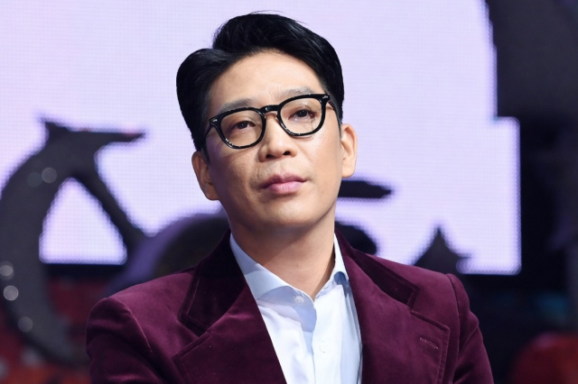 MC Mong anuncia live de emergência e promete expor celebridades ligadas a jogos de azar ilegais