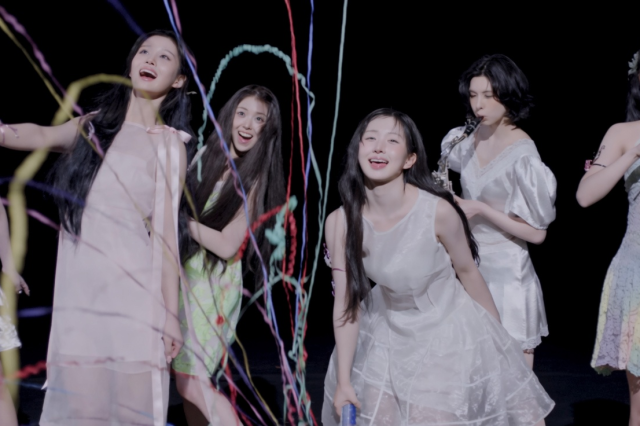 NMIXX lança teaser do videoclipe de 'Heavy Serenade'