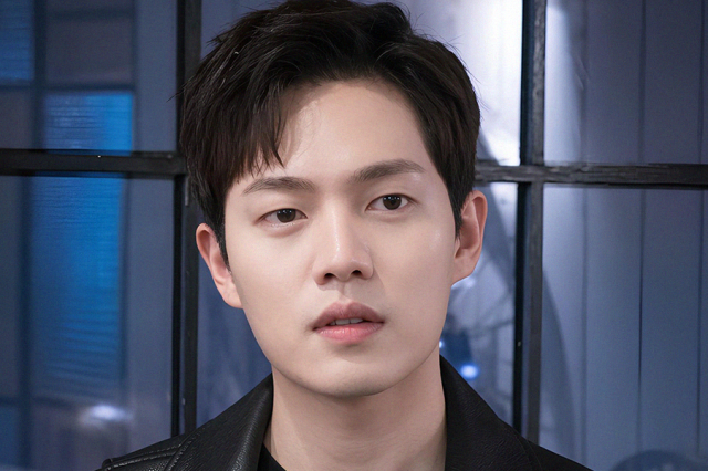 Son Seung Won é condenado a 1 ano de prisão pela 5º vez dirigindo embriagado e adulteração de provas
