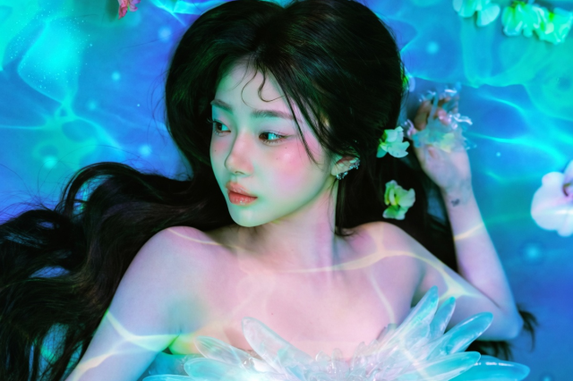 Yeojin acalma fãs preocupados com peso de 33,30 kg e promete ganhar peso após promoções