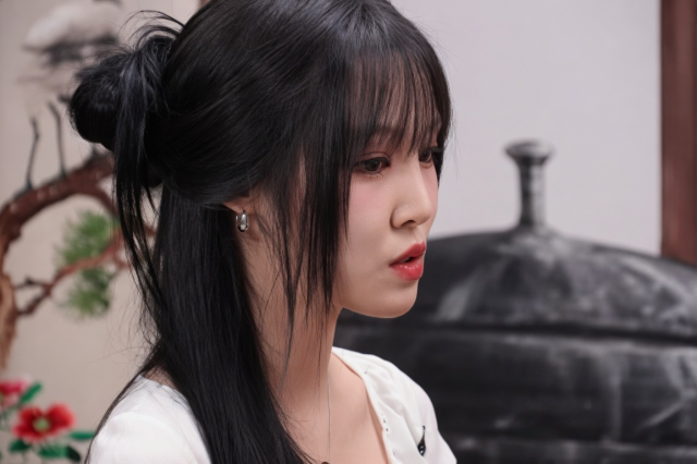 Yuju, Ex-GFRIEND,  conta que perdeu 6kg e chegou a desmaiar sozinha