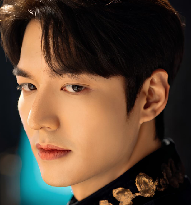 Lee Minho é eleito o ator coreano mais popular do mundo pelo 13º ano consecutivo