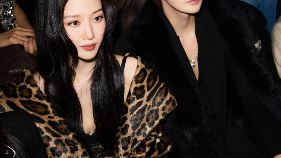 Doyoung do NCT e Moon Ga-young fazem cameo especial em “O Diabo Veste Prada 2”