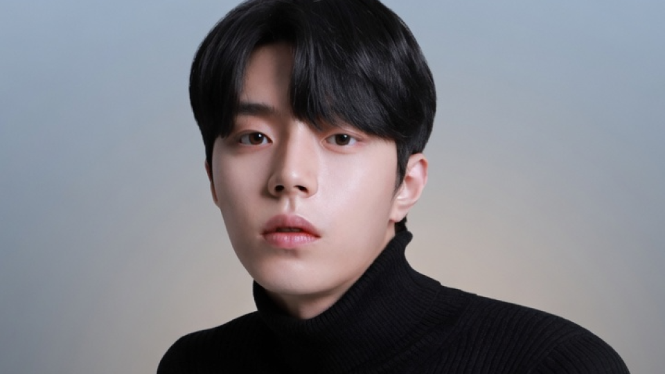 Kang Jun-kyu integra elenco de “The Legend of Kitchen Soldier” ao lado de Park Jihoon