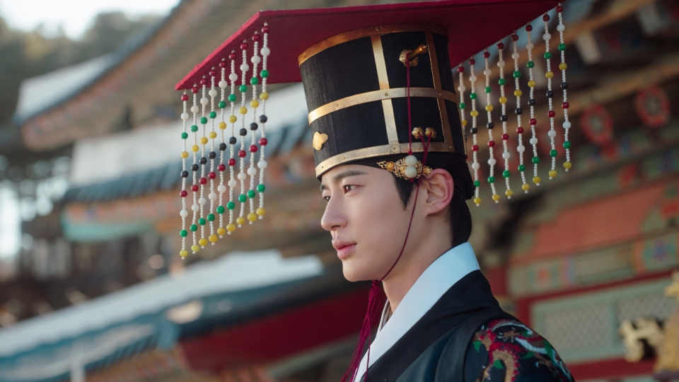 MBC remove cena de coroação do episódio 11 de Perfect Crown após forte controvérsia