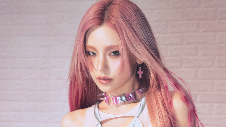 Yeji do ITZY diagnosticada com hérnia de disco e terá participação limitada nos shows no Japão
