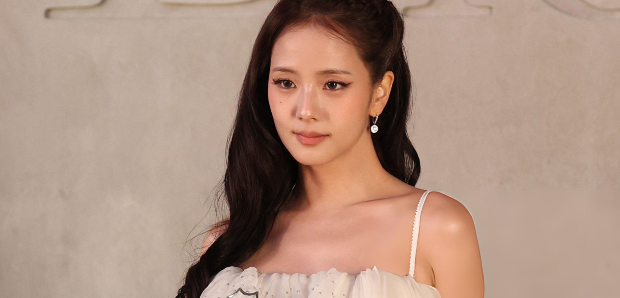 Jisoo do BLACKPINK emociona fãs com beleza estonteante no Dior Cruise 2027