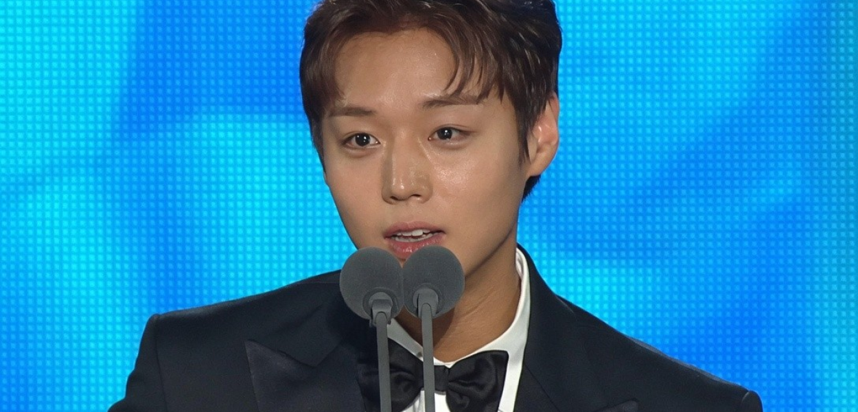 Park Ji-hoon vence Melhor Ator Novato no Cinema no Baeksang Arts Awards 2026
