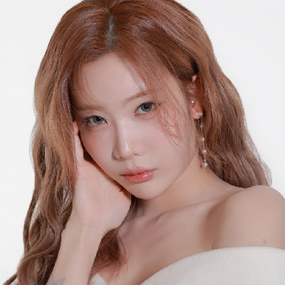 Kim Lip